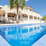 Quality villa with top sea views in Benissa